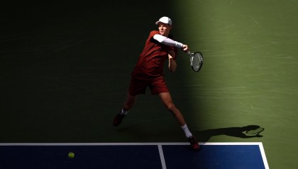 3-1逆转沙波瓦洛夫，辛纳成功晋级美网男单16强